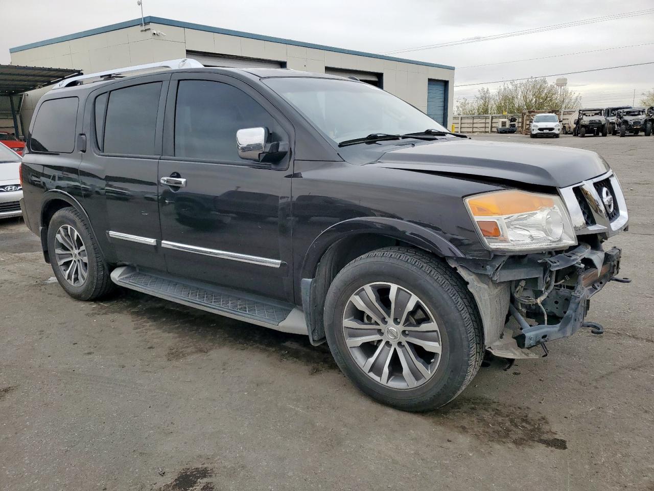 2015 Nissan Armada Sv - zdjęcie 4
