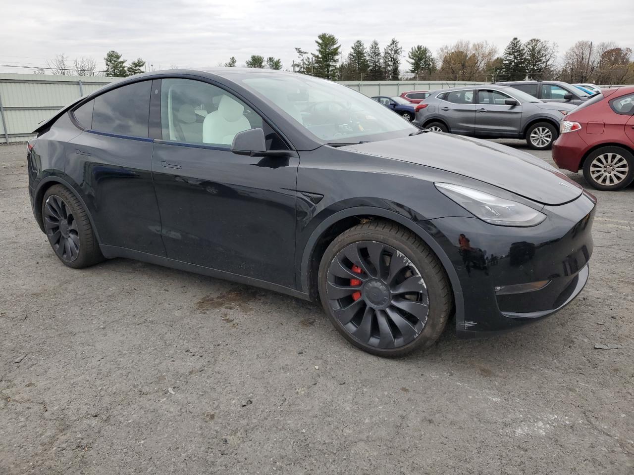 2022 Tesla Model Y - zdjęcie 4