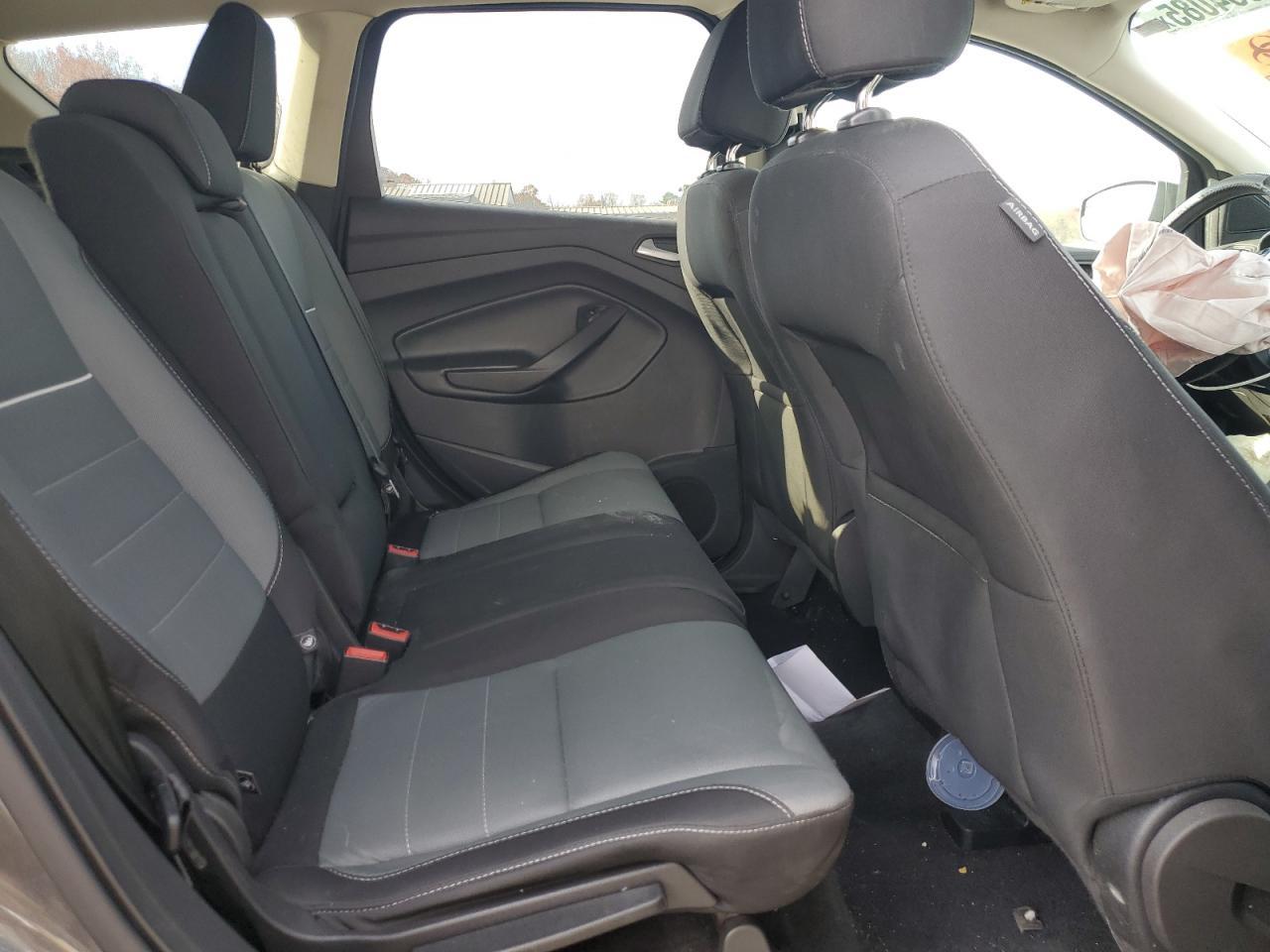2015 Ford Escape - zdjęcie 11