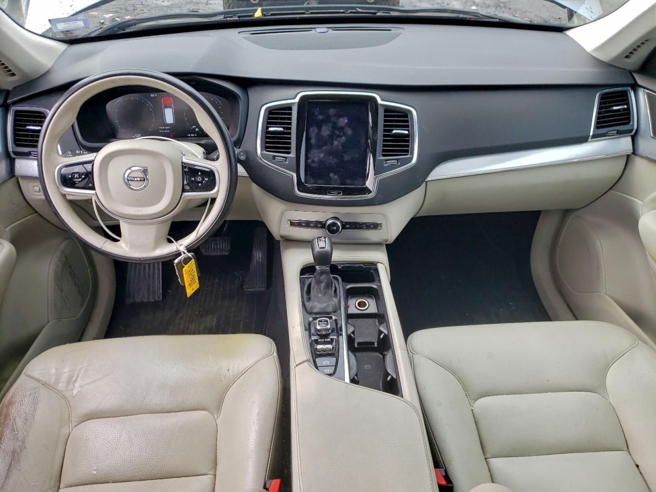 2017 Volvo XC90 - zdjęcie 8