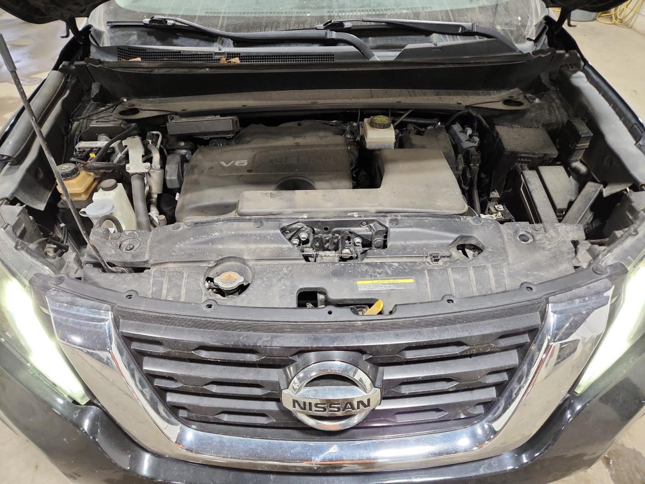 2019 Nissan Pathfinder - zdjęcie 12