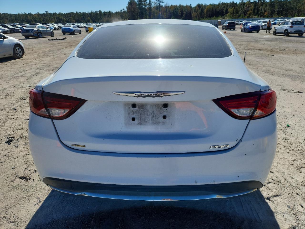 2015 Chrysler 200 Limited - zdjęcie 6