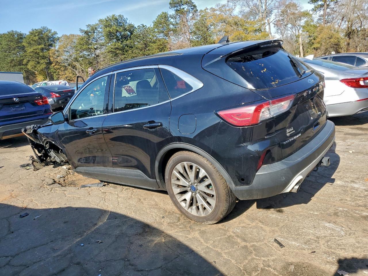 2020 Ford Escape - zdjęcie 2