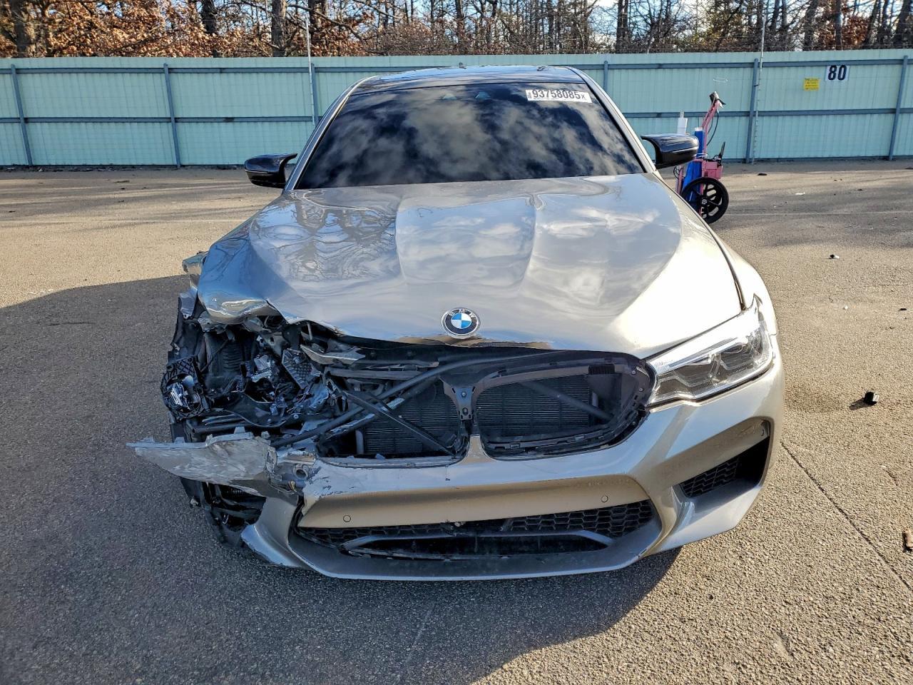 2019 BMW M5 - zdjęcie 5