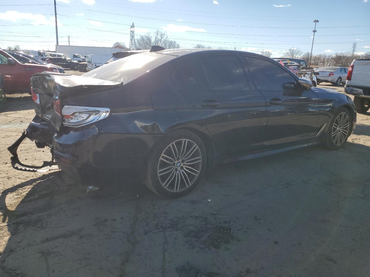 2019 BMW Seria 5 - zdjęcie 3