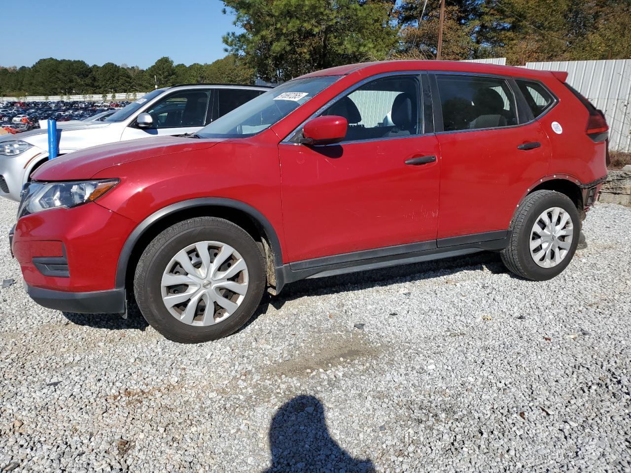 2017 Nissan Rogue - zdjęcie główne