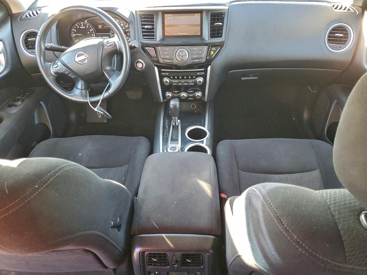 2014 Nissan Pathfinder - zdjęcie 8