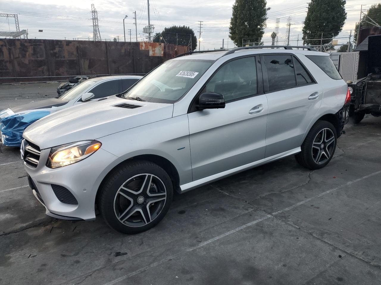 2016 Mercedes-Benz GLE - zdjęcie główne