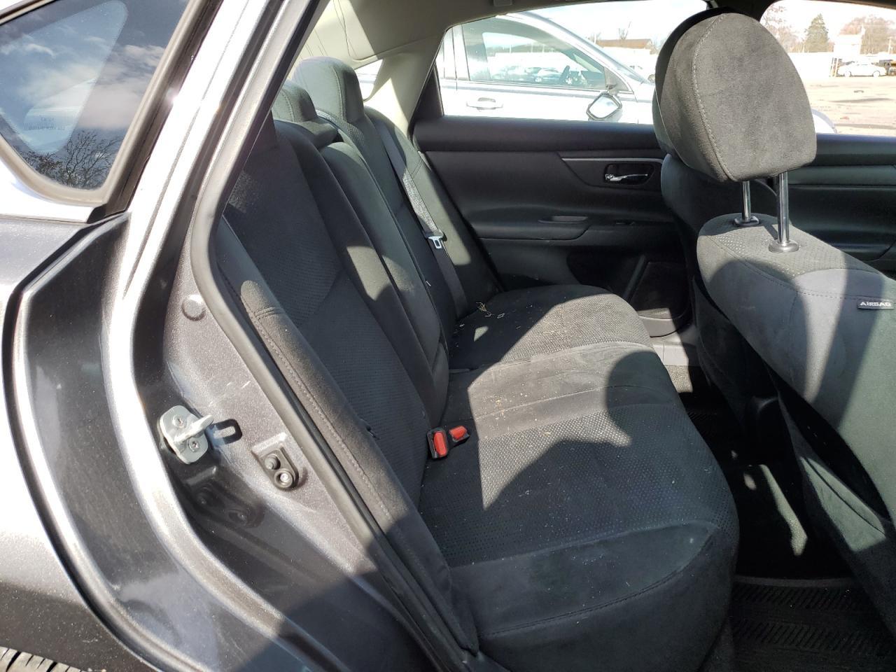 2015 Nissan Altima - zdjęcie 10