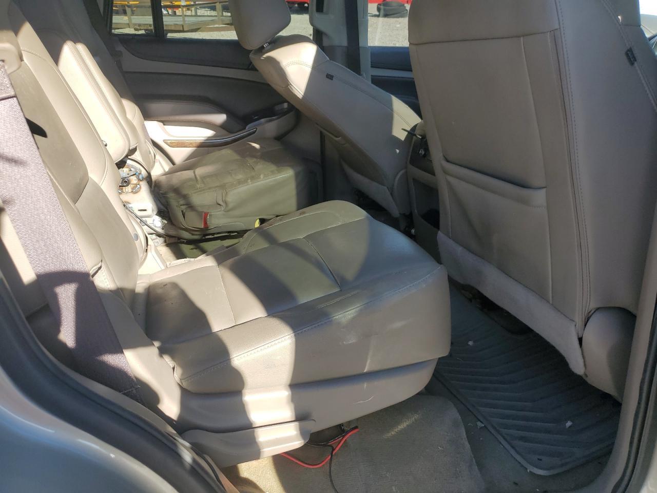 2017 Chevrolet Tahoe C1500 Lt - zdjęcie 11