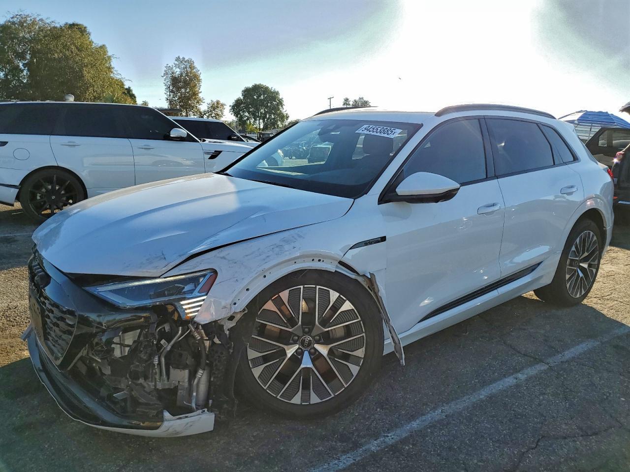 2024 Audi Q8 E-Tron Prestige - zdjęcie główne