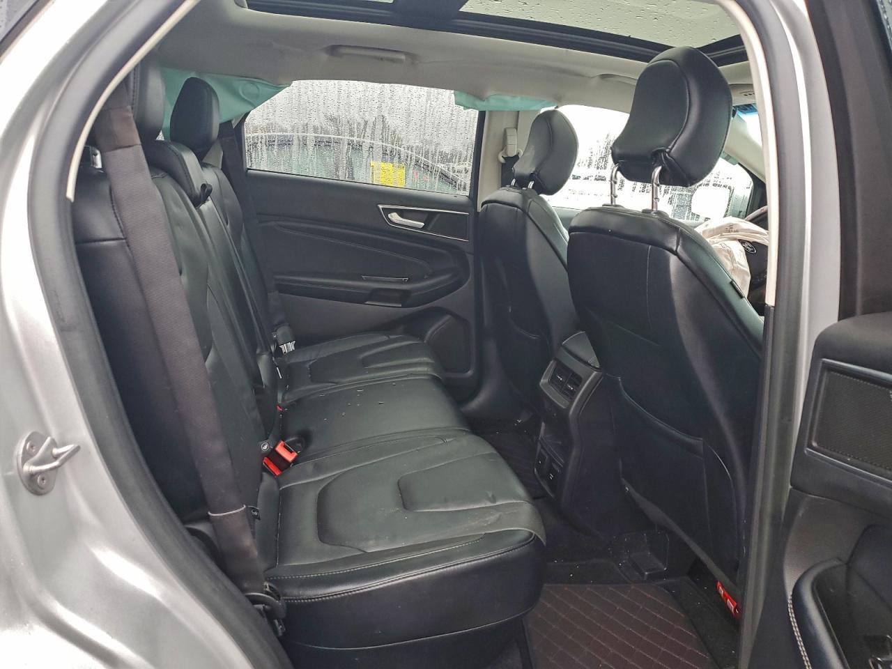 2015 Ford Edge - zdjęcie 10