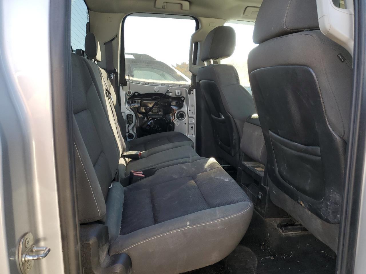 2014 Chevrolet Silverado - zdjęcie 10