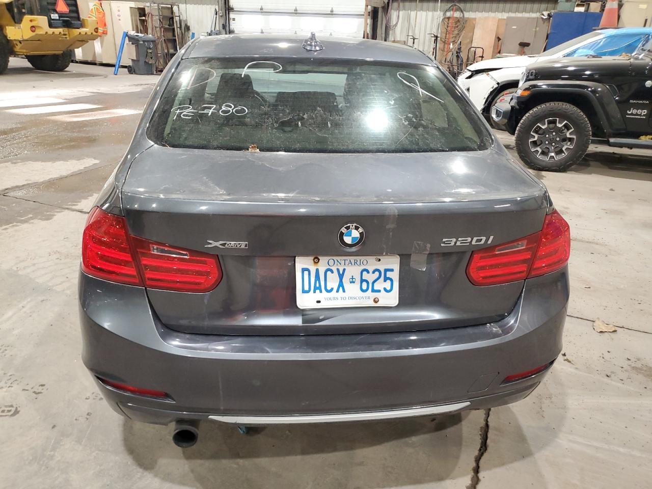 2014 BMW 320 I xDrive - zdjęcie 6