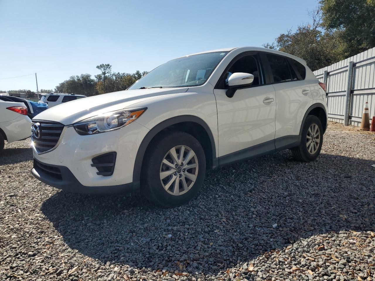 2016 Mazda CX-5 - zdjęcie główne