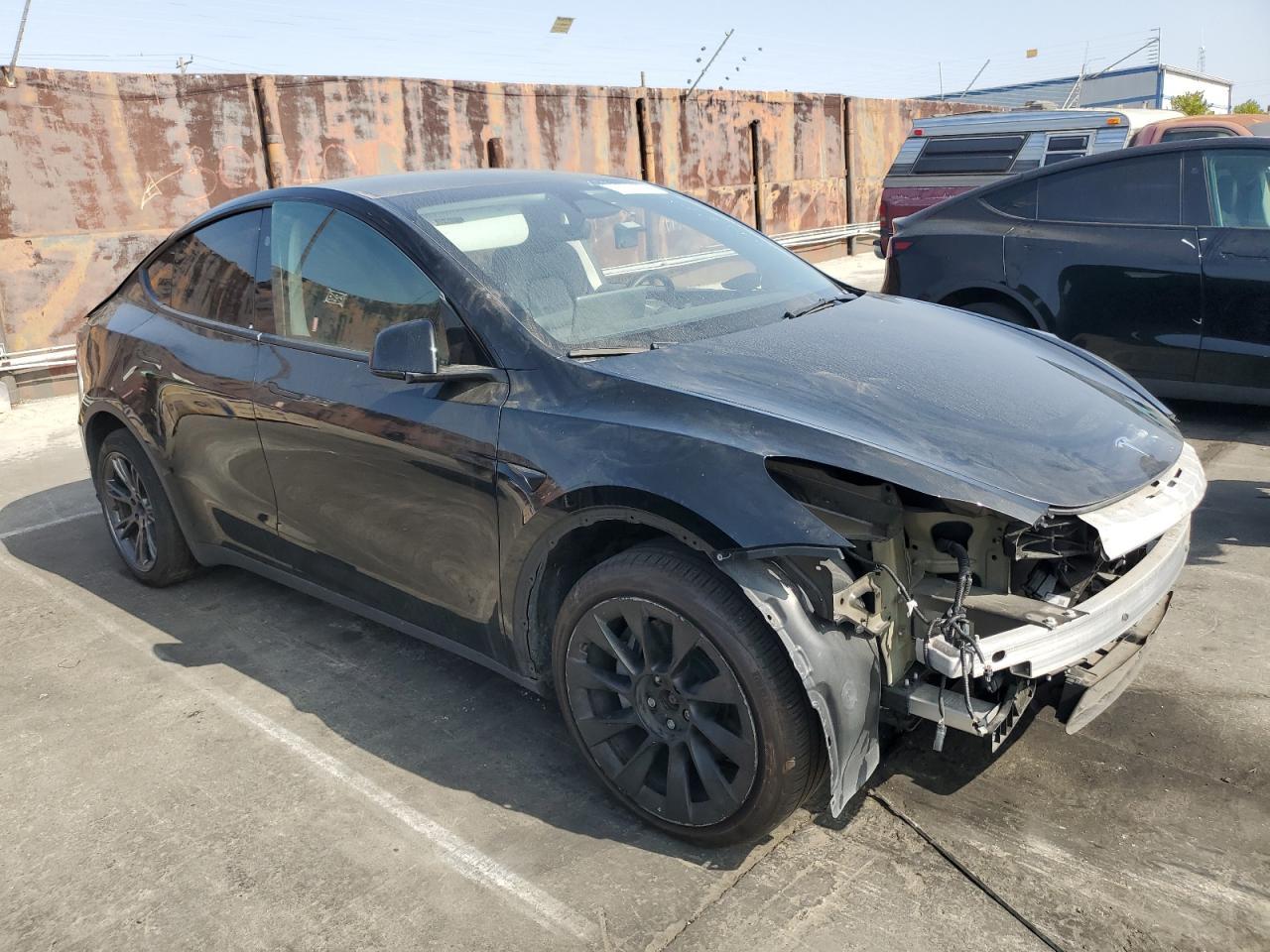 2024 Tesla Y - zdjęcie 4