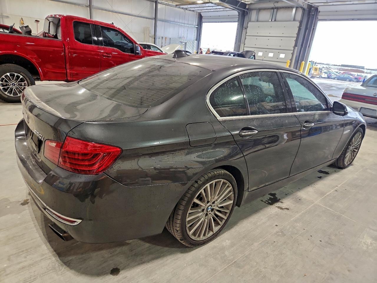 2014 BMW Seria 5 - zdjęcie 3