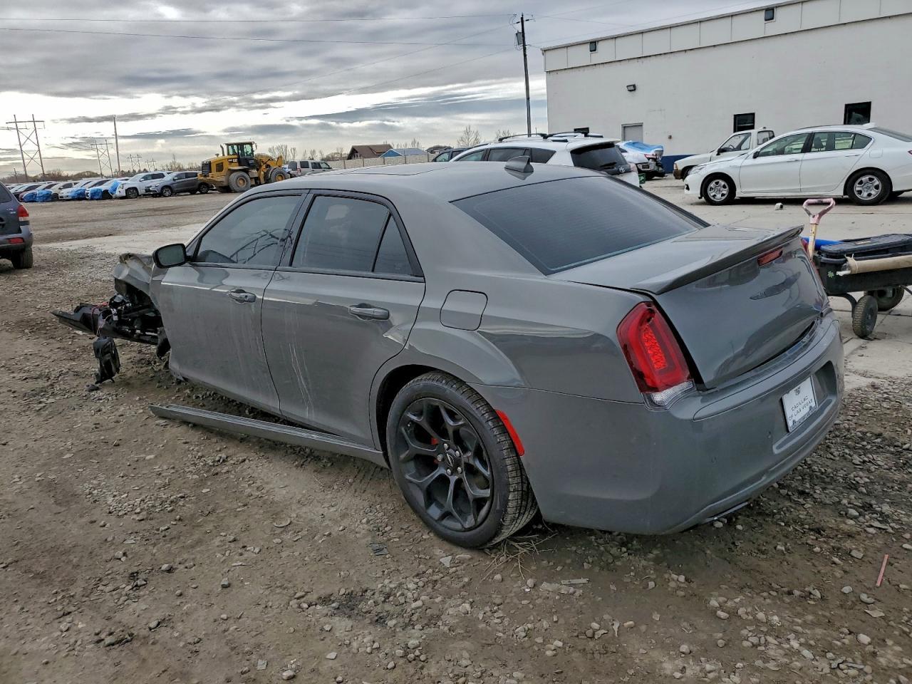 2017 Chrysler 300 S - zdjęcie 2