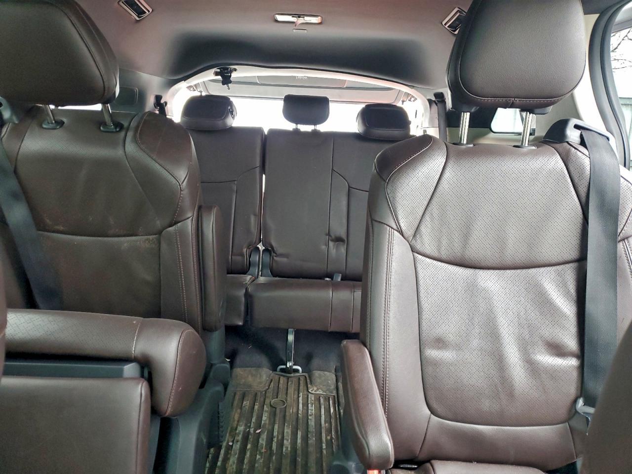 2022 Toyota Sienna - zdjęcie 10