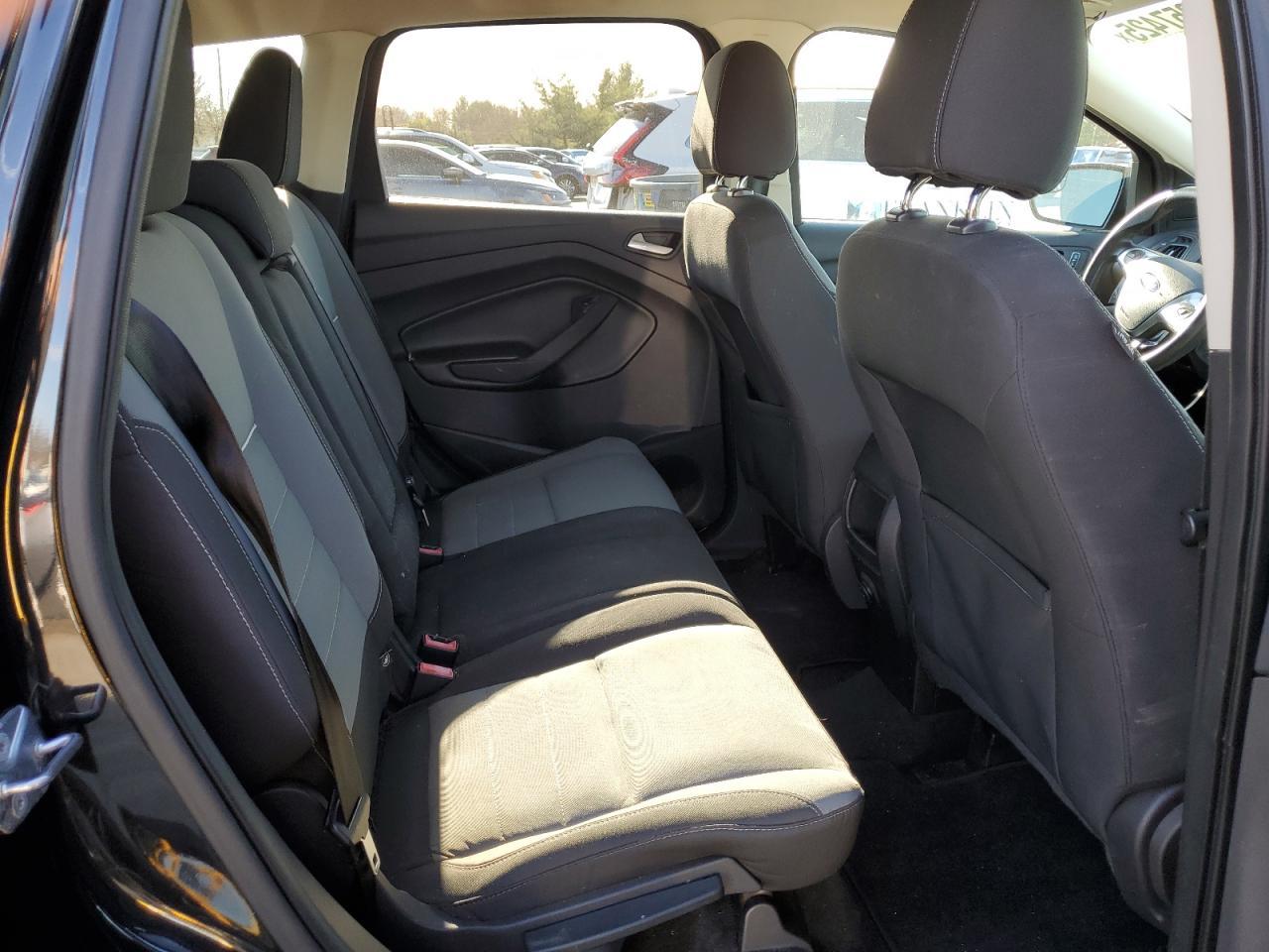 2014 Ford Escape - zdjęcie 11