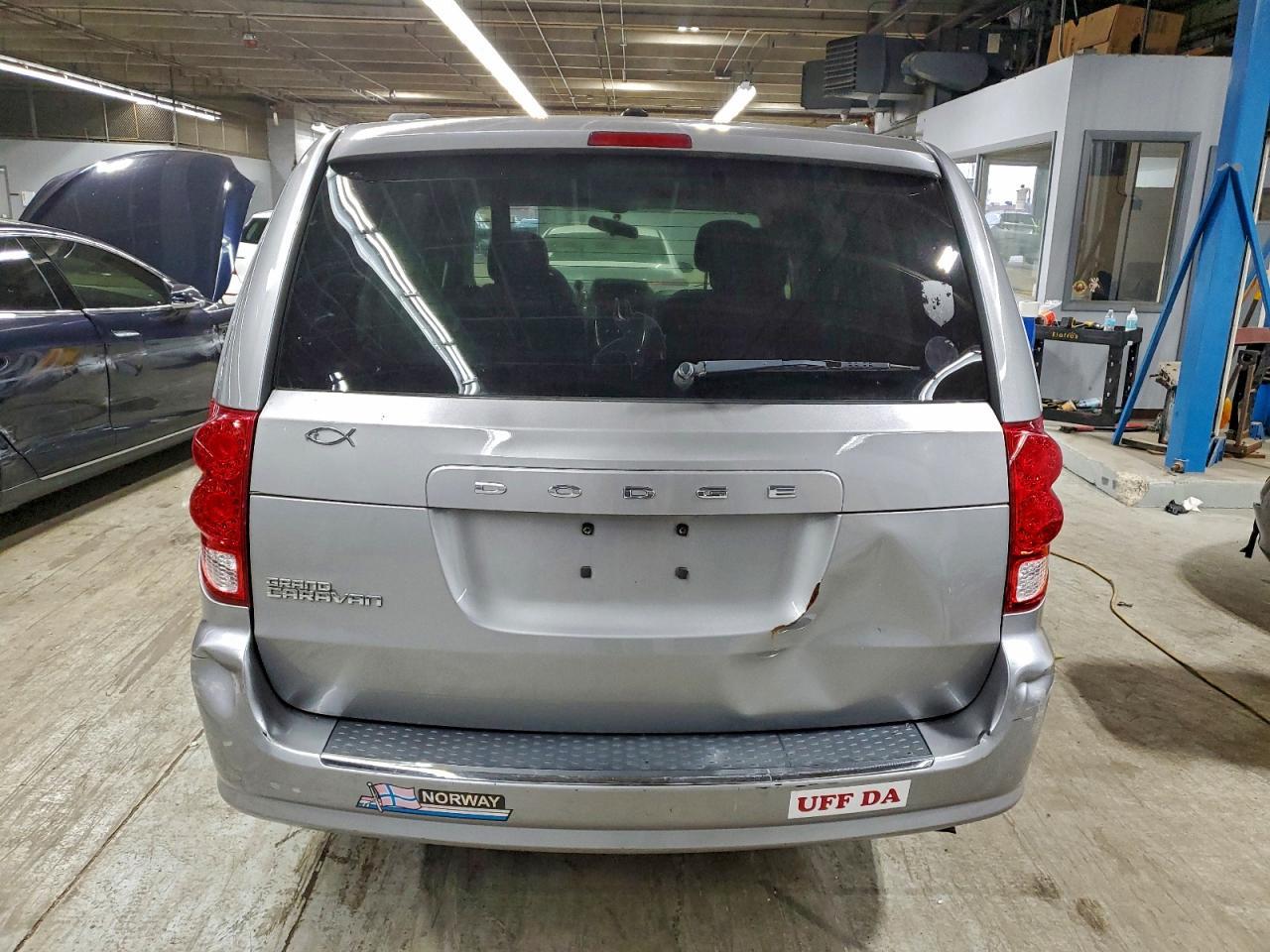 2013 Dodge Caravan - zdjęcie 6