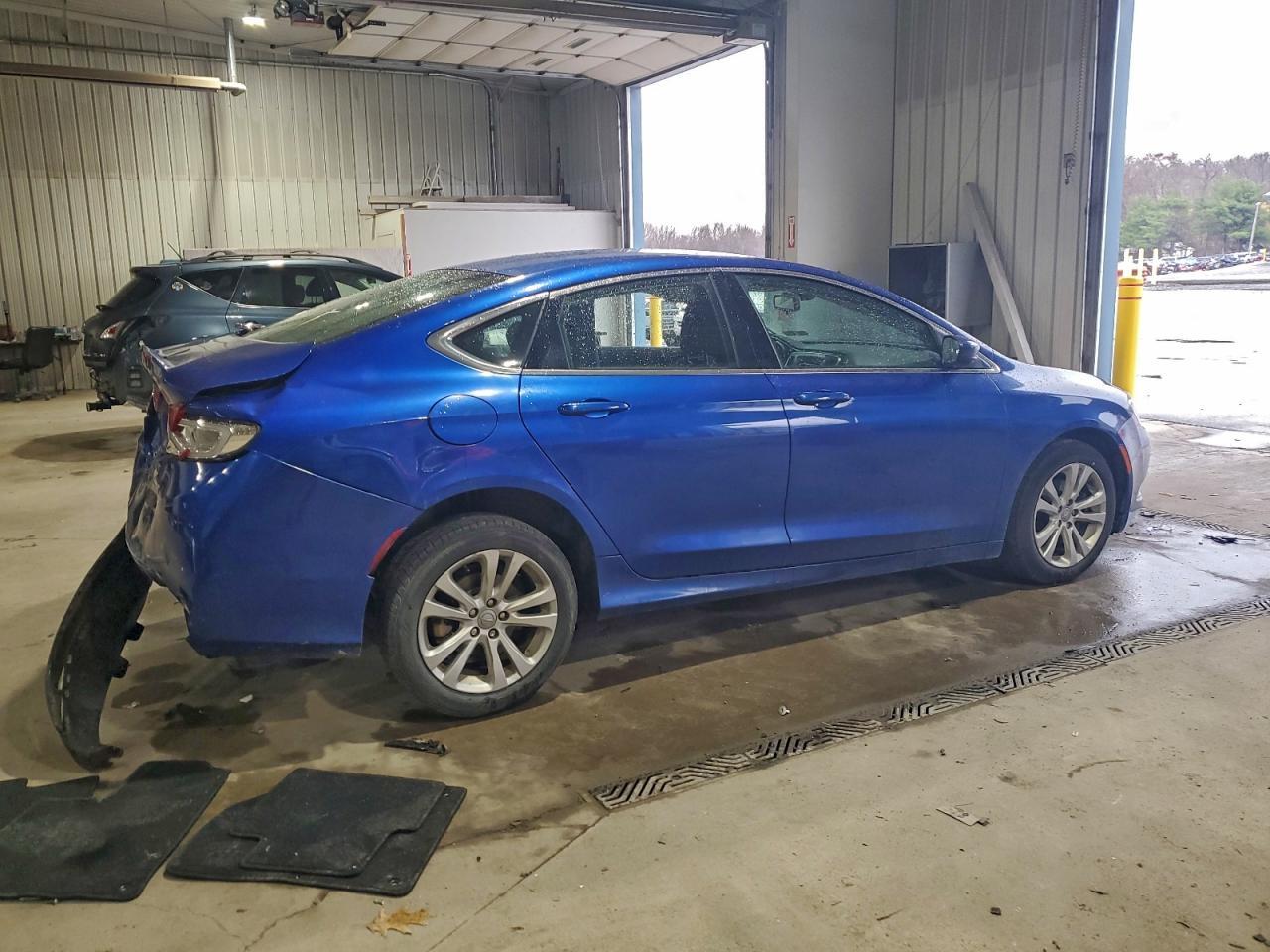 2015 Chrysler 200 - zdjęcie 3