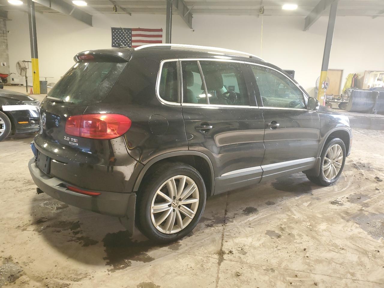 2014 Volkswagen Tiguan - zdjęcie 3