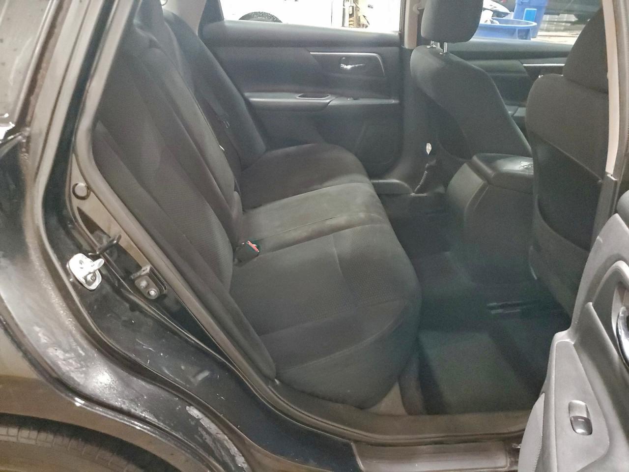 2015 Nissan Altima - zdjęcie 10