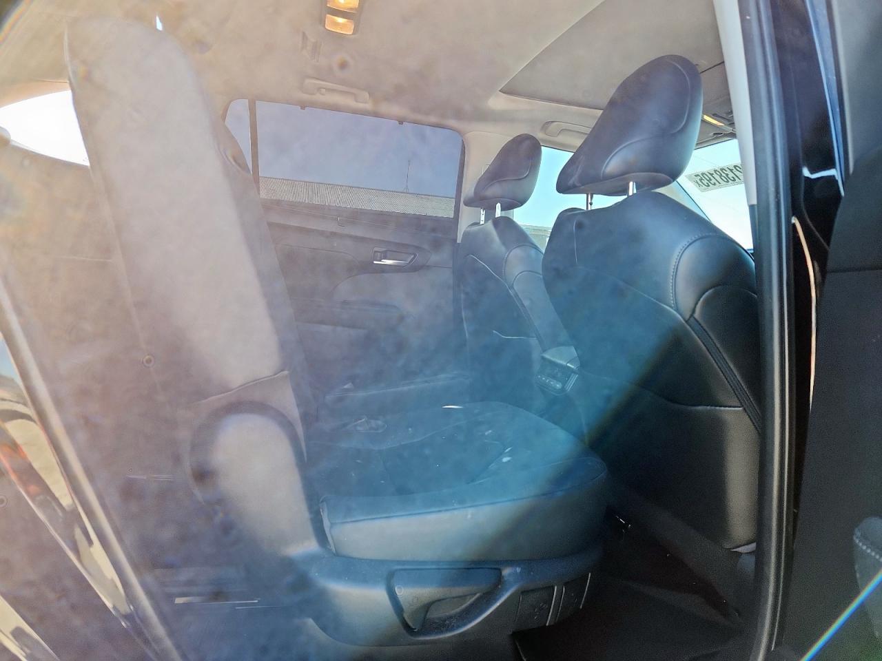 2023 Toyota Highlander L - zdjęcie 11