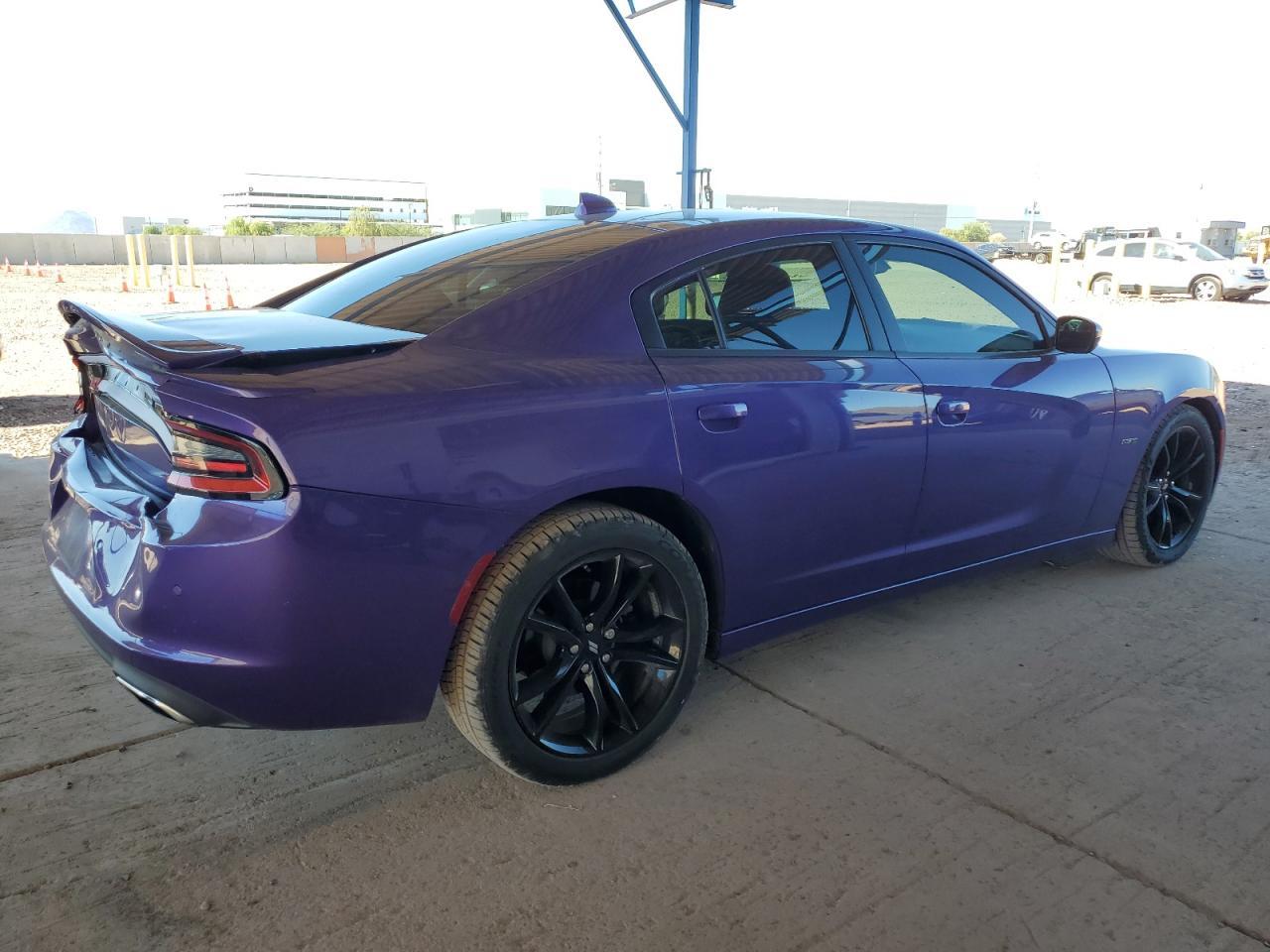 2016 Dodge Charger - zdjęcie 3