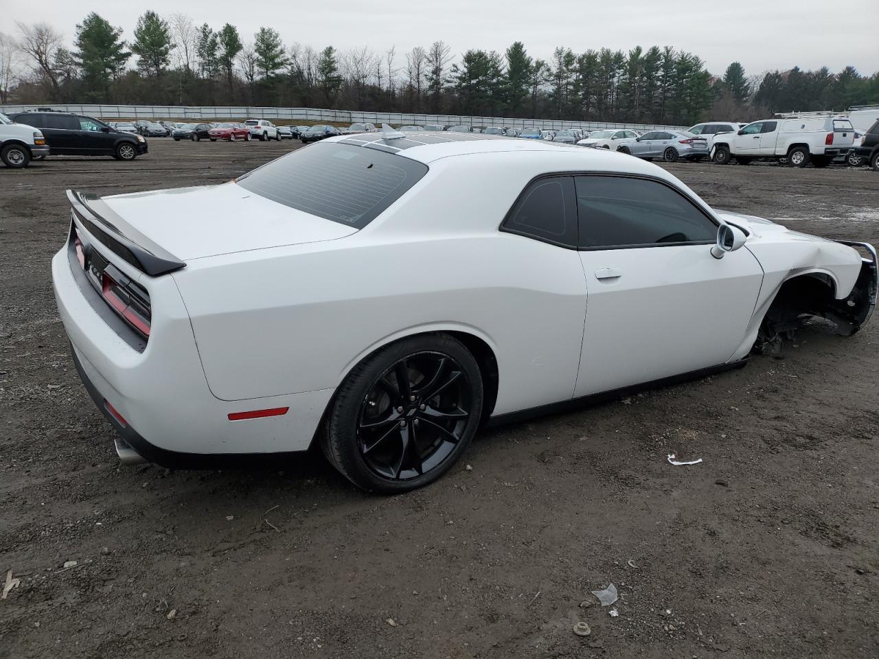 2017 Dodge Challenger Sxt - zdjęcie 3
