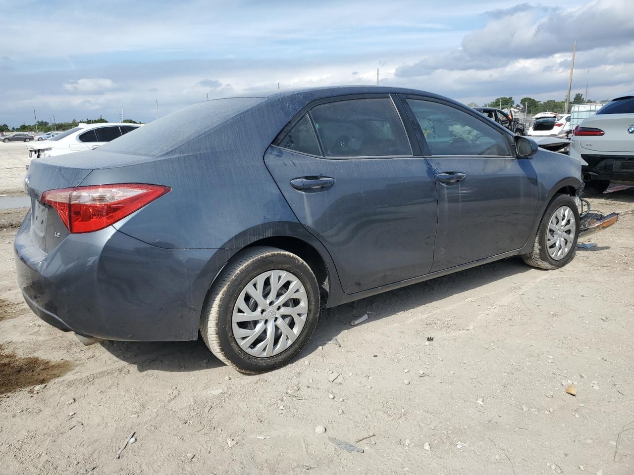 2019 Toyota Corolla - zdjęcie 3