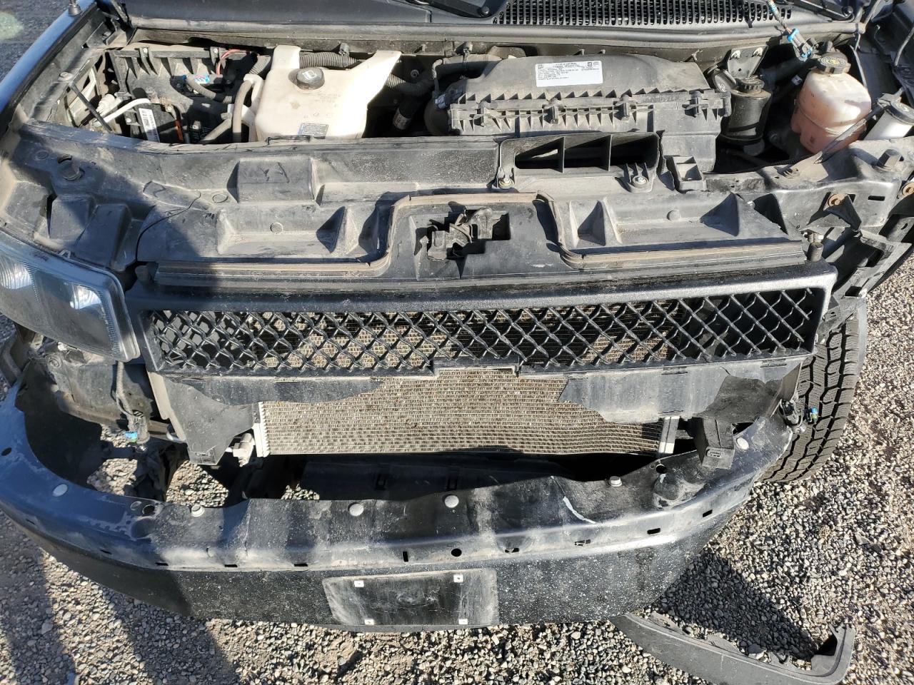2023 Chevrolet Express G2500 - zdjęcie 12