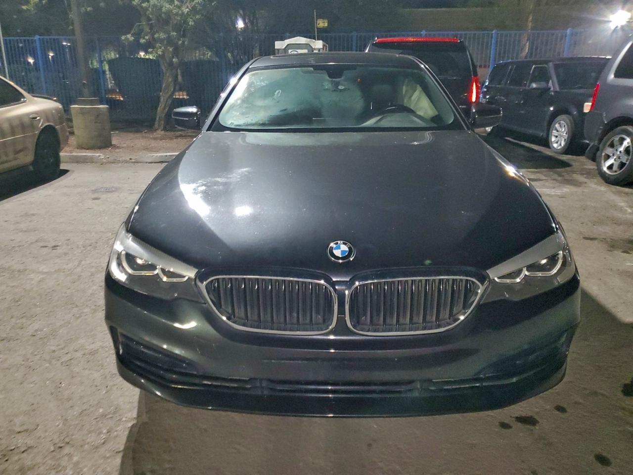 2018 BMW Seria 5 - zdjęcie 5