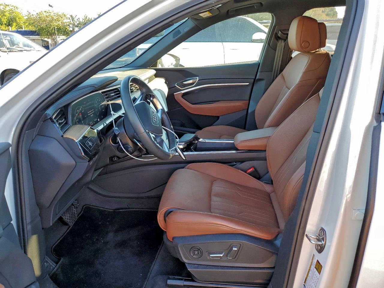2024 Audi Q8 E-Tron Prestige - zdjęcie 7