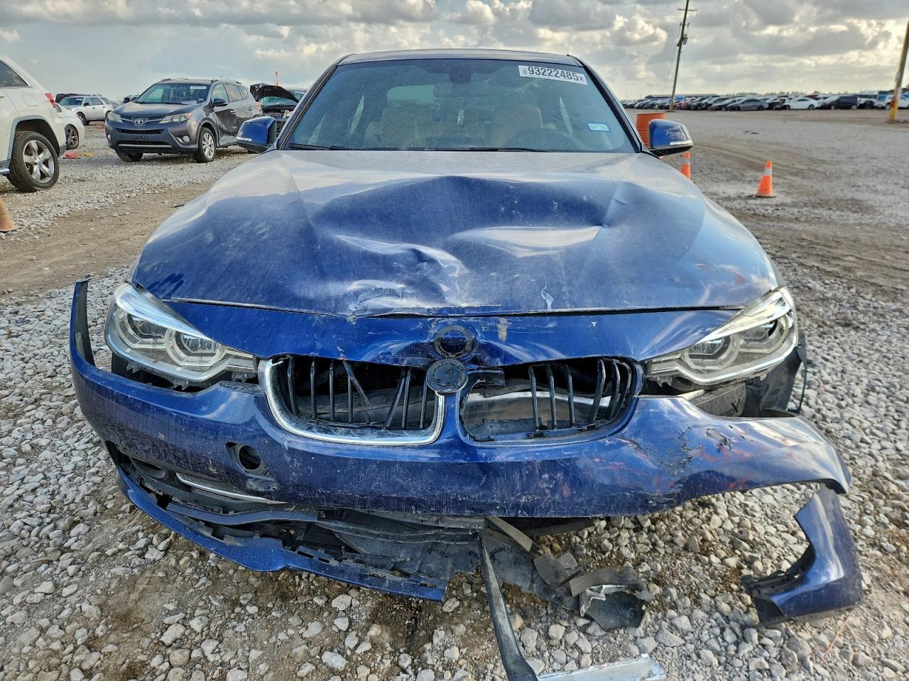 2018 BMW 330 I - zdjęcie 5