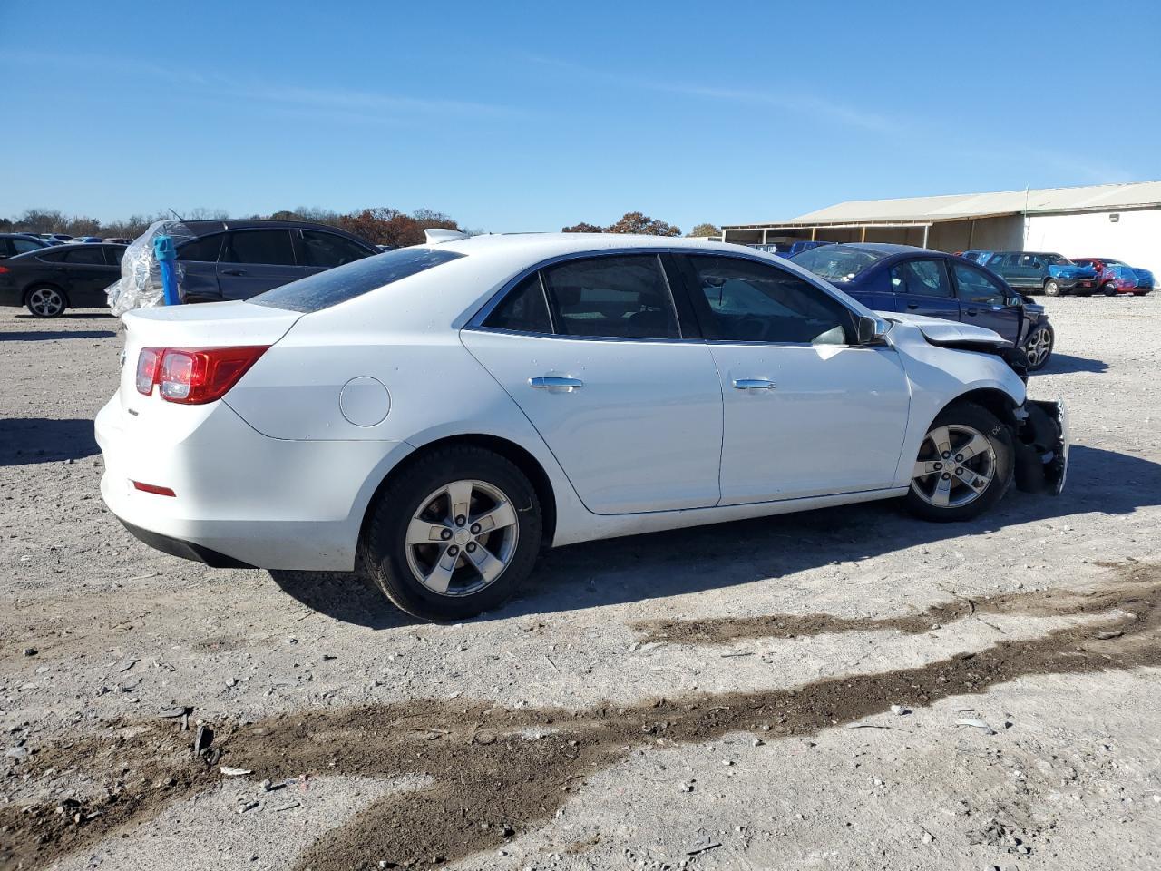 2016 Chevrolet Malibu - zdjęcie 3