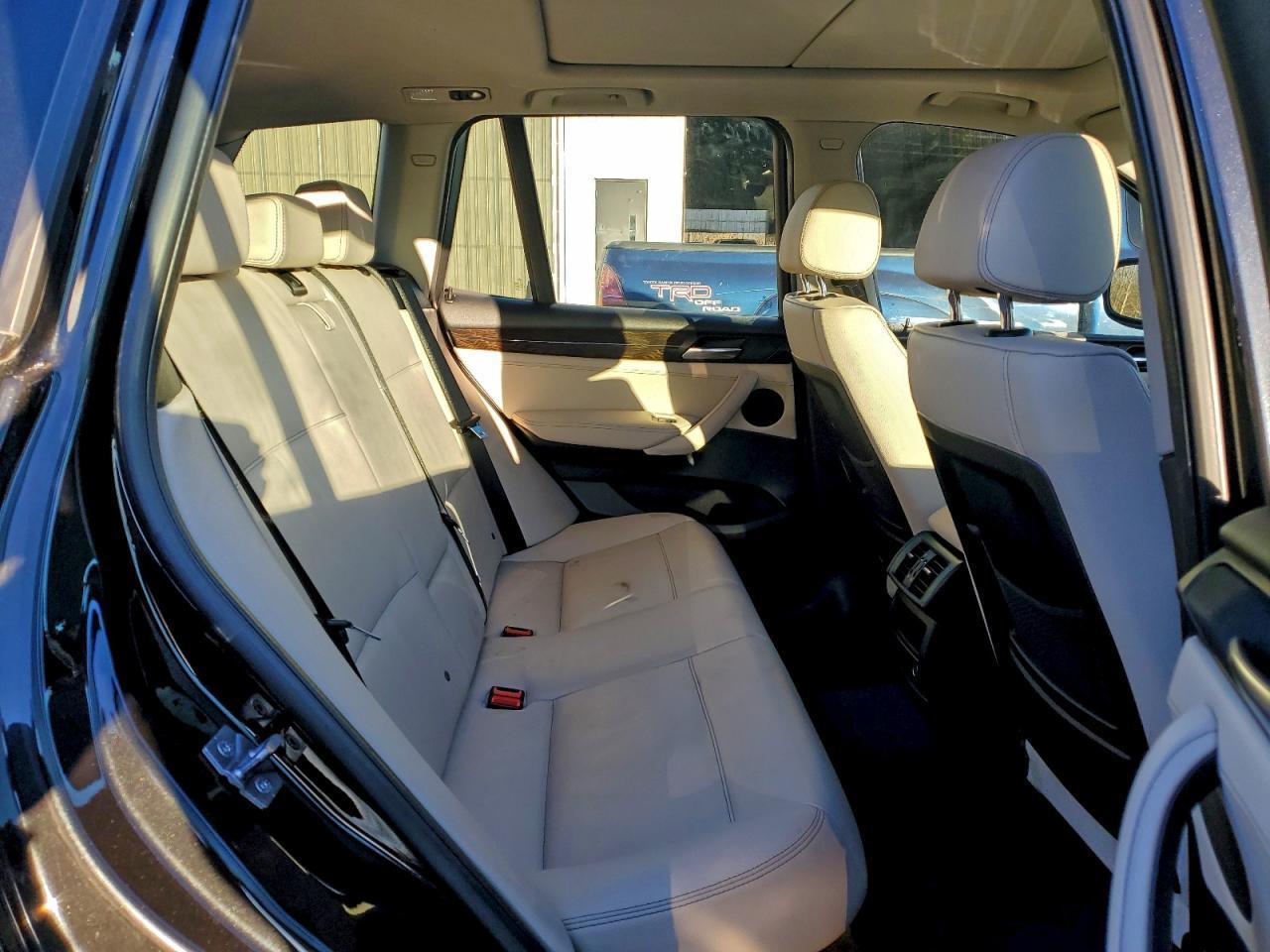 2013 BMW X3 xDrive28I - zdjęcie 11