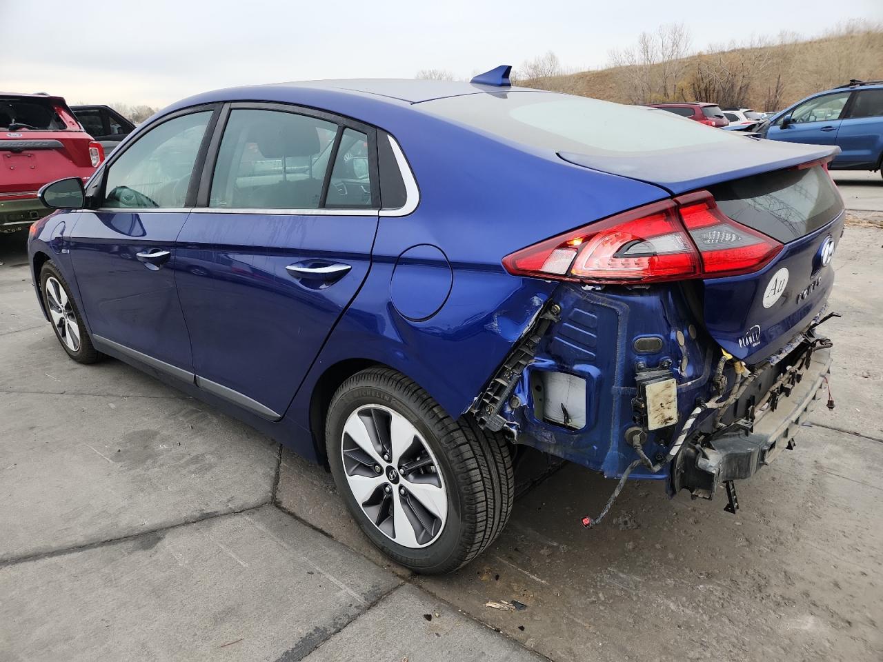 2019 Hyundai Ioniq Limited - zdjęcie 2