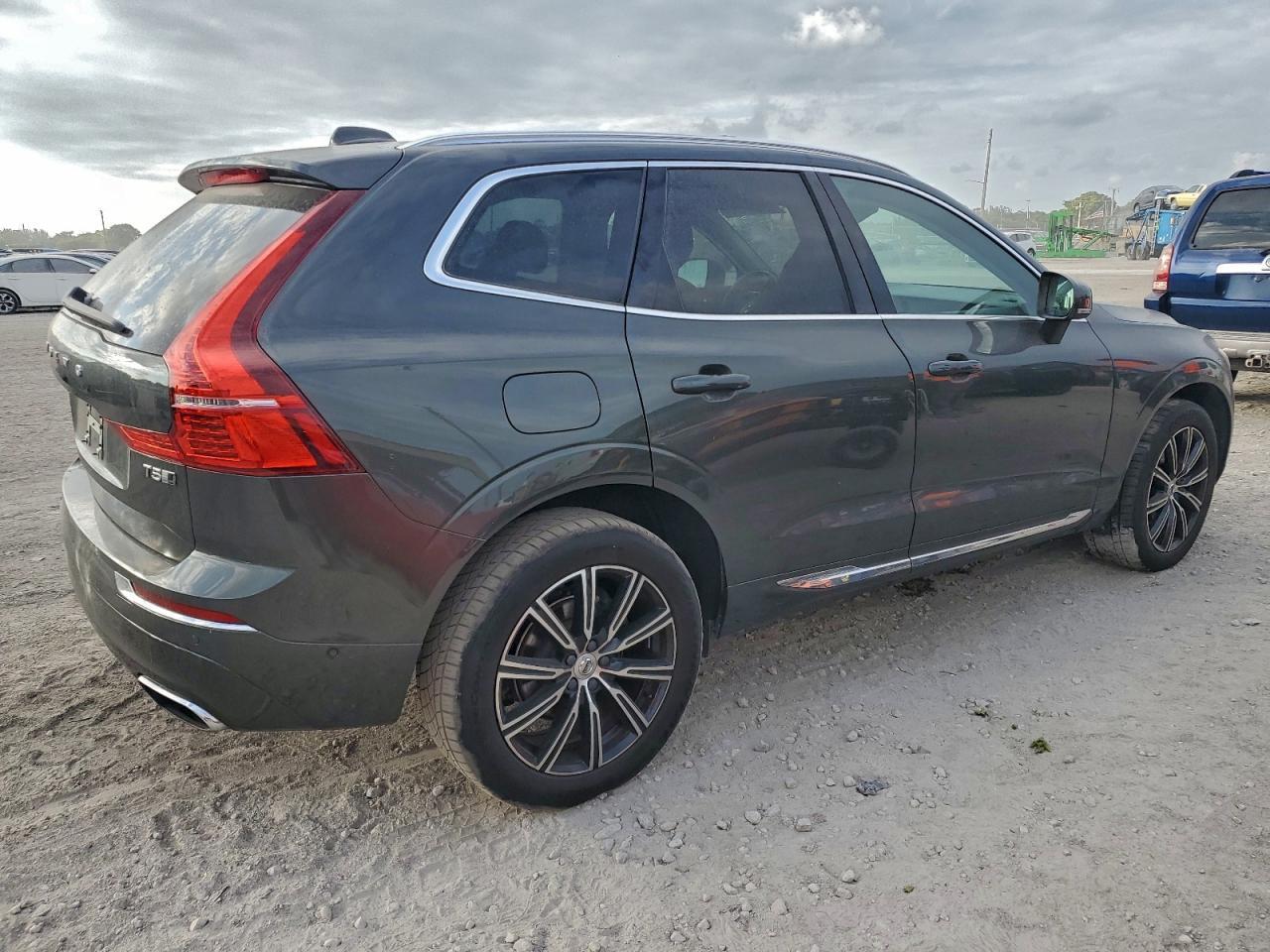 2018 Volvo XC60 - zdjęcie 3