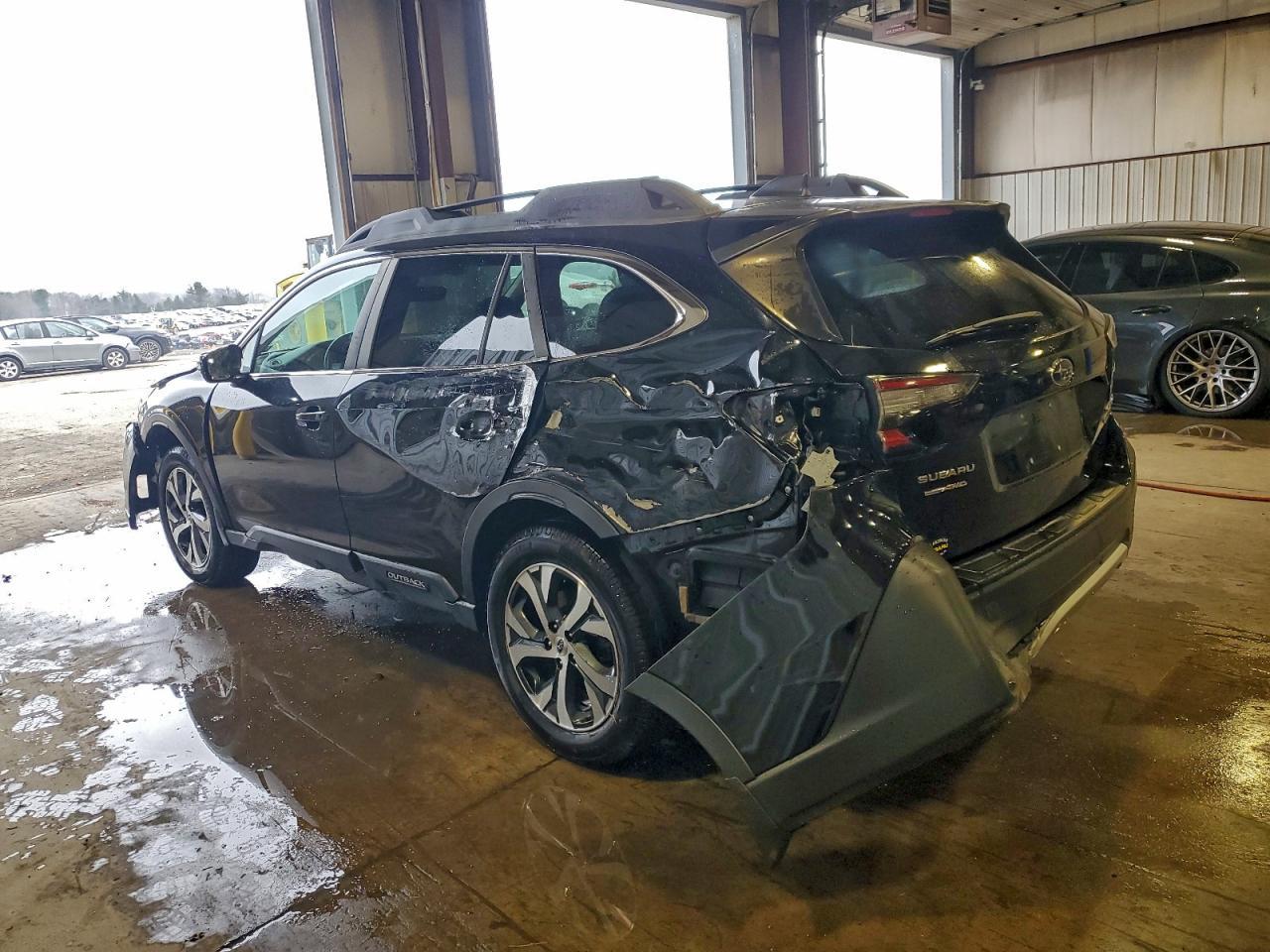 2021 Subaru Outback - zdjęcie 2