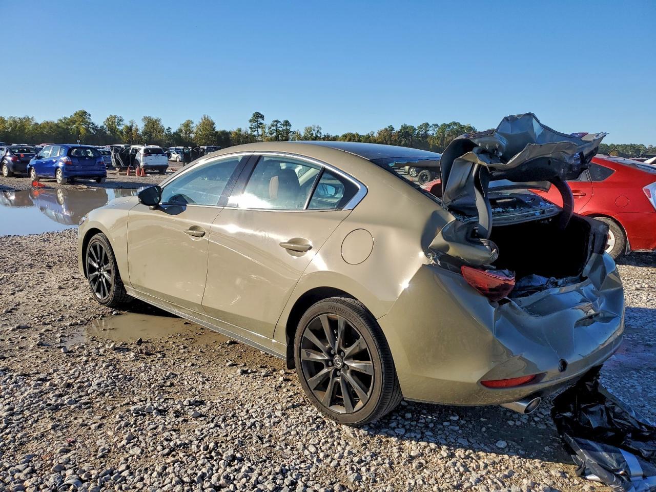 2024 Mazda 3 - zdjęcie 2