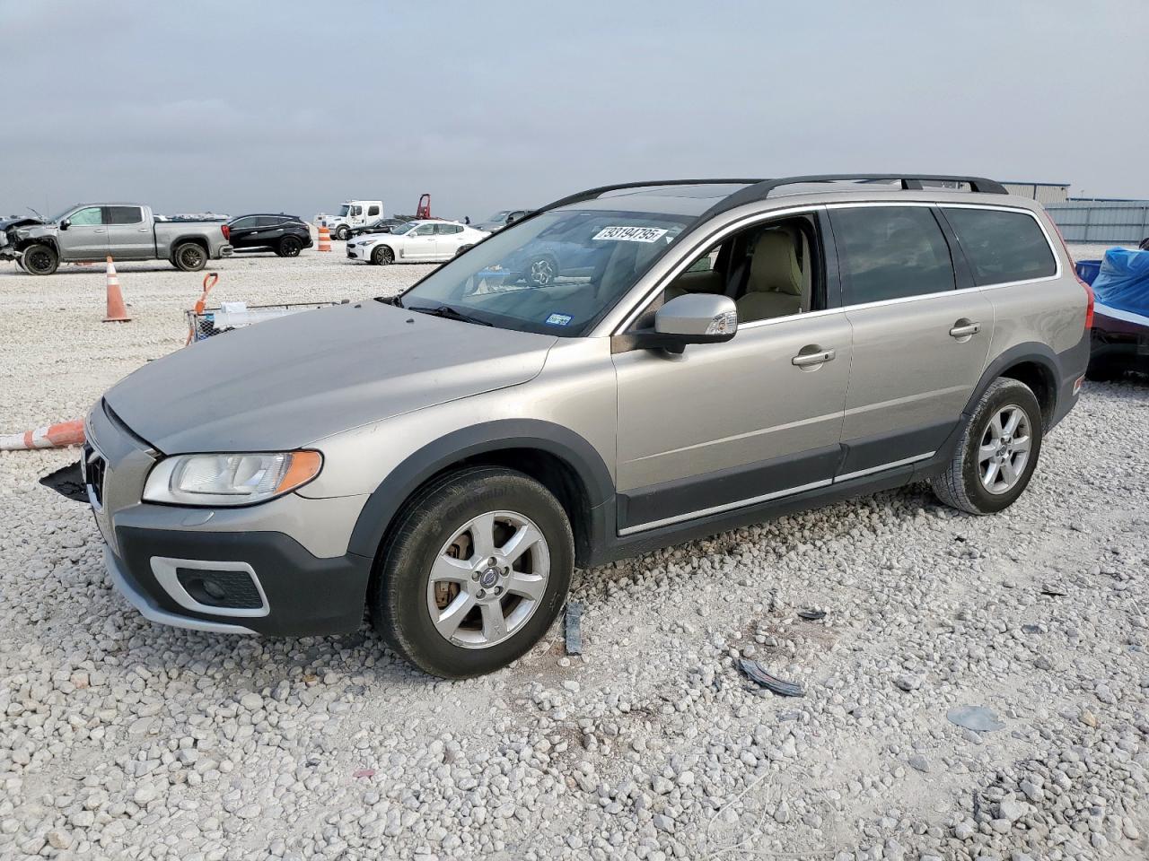 2013 Volvo XC70 - zdjęcie główne