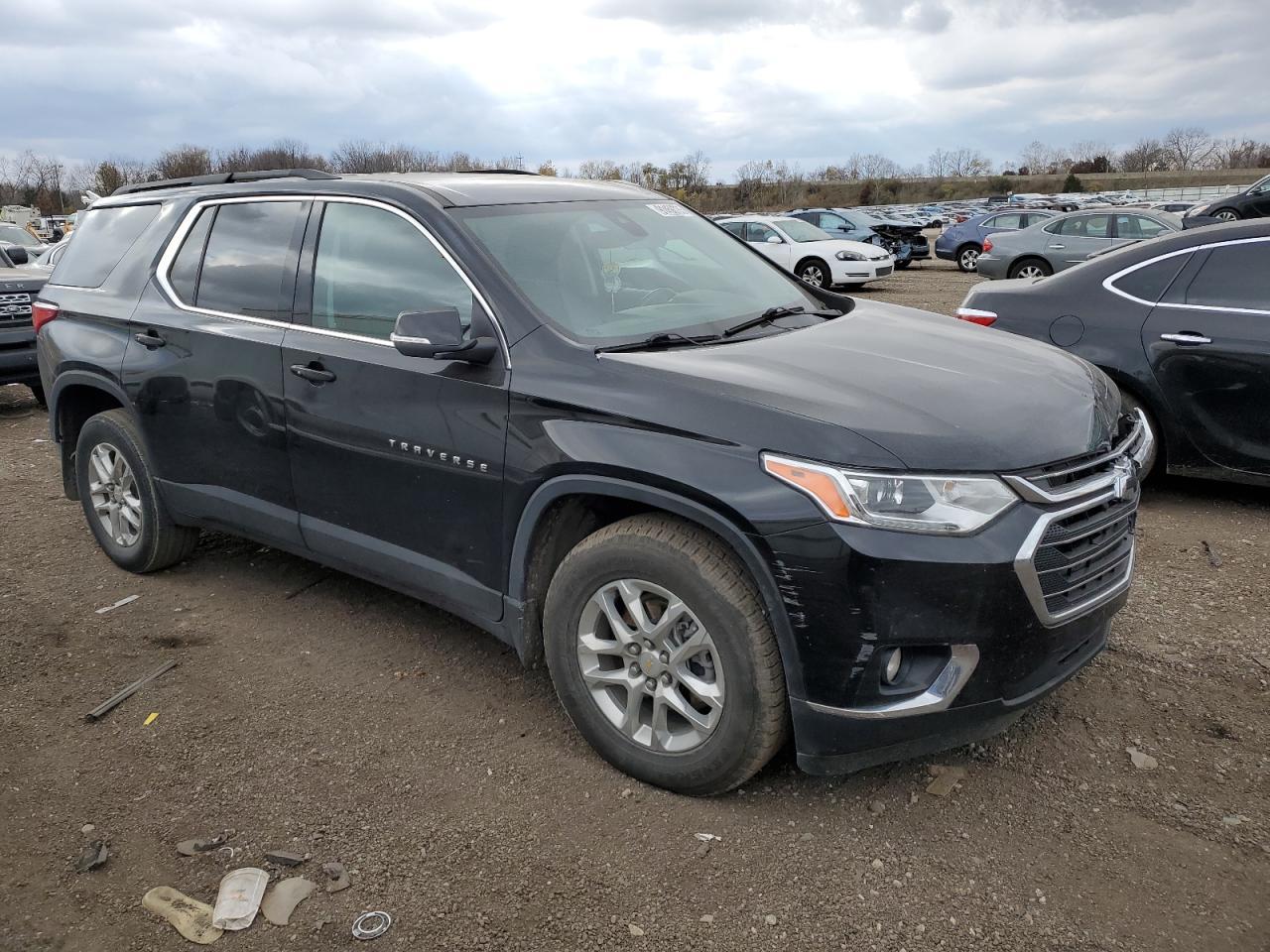 2021 Chevrolet Traverse Lt - zdjęcie 4