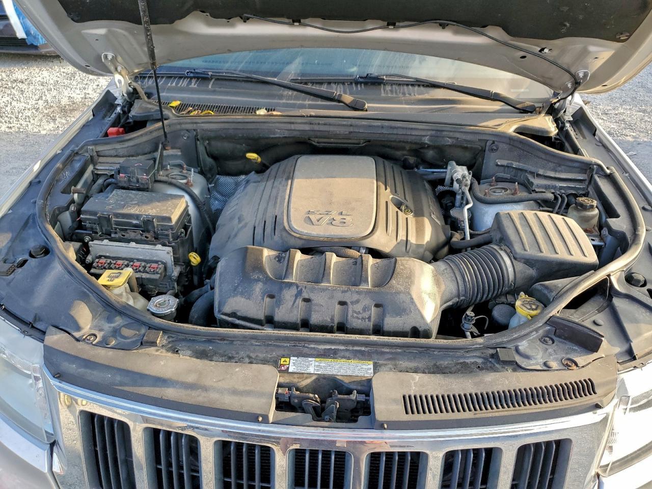2013 Jeep Grand Cherokee Limited - zdjęcie 12