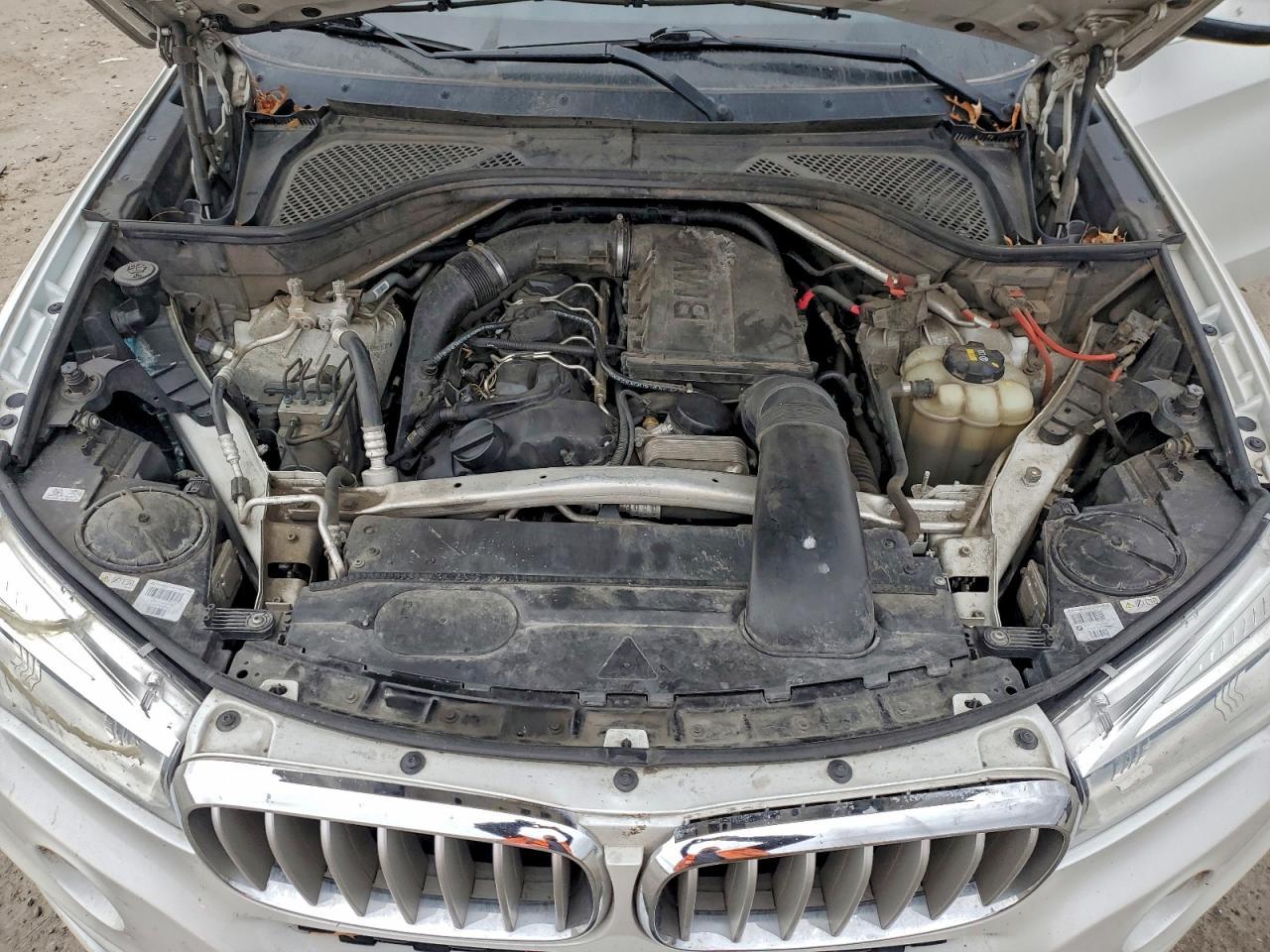 2017 BMW X5 xDrive35I - zdjęcie 12