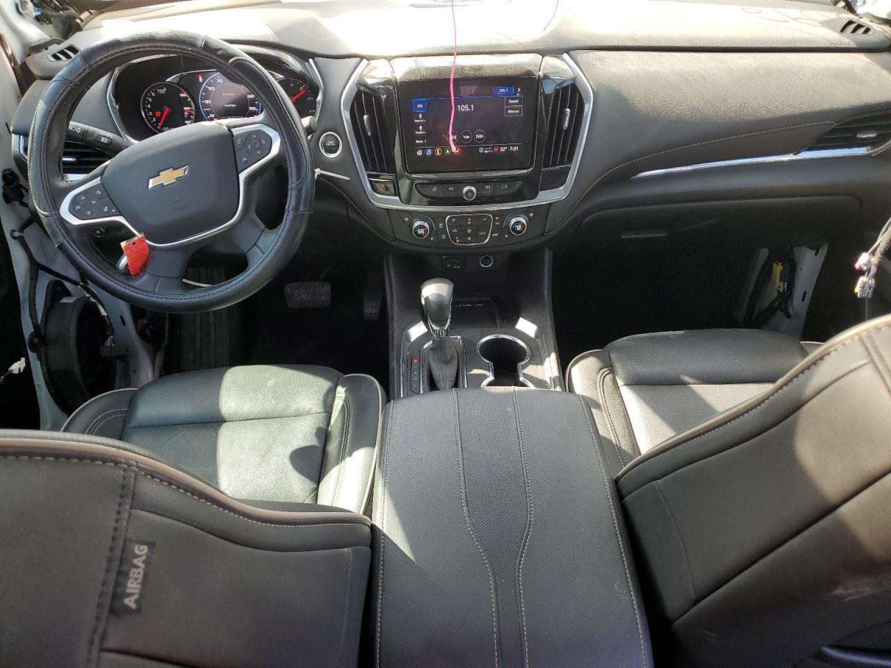 2022 Chevrolet Traverse Premier - zdjęcie 8