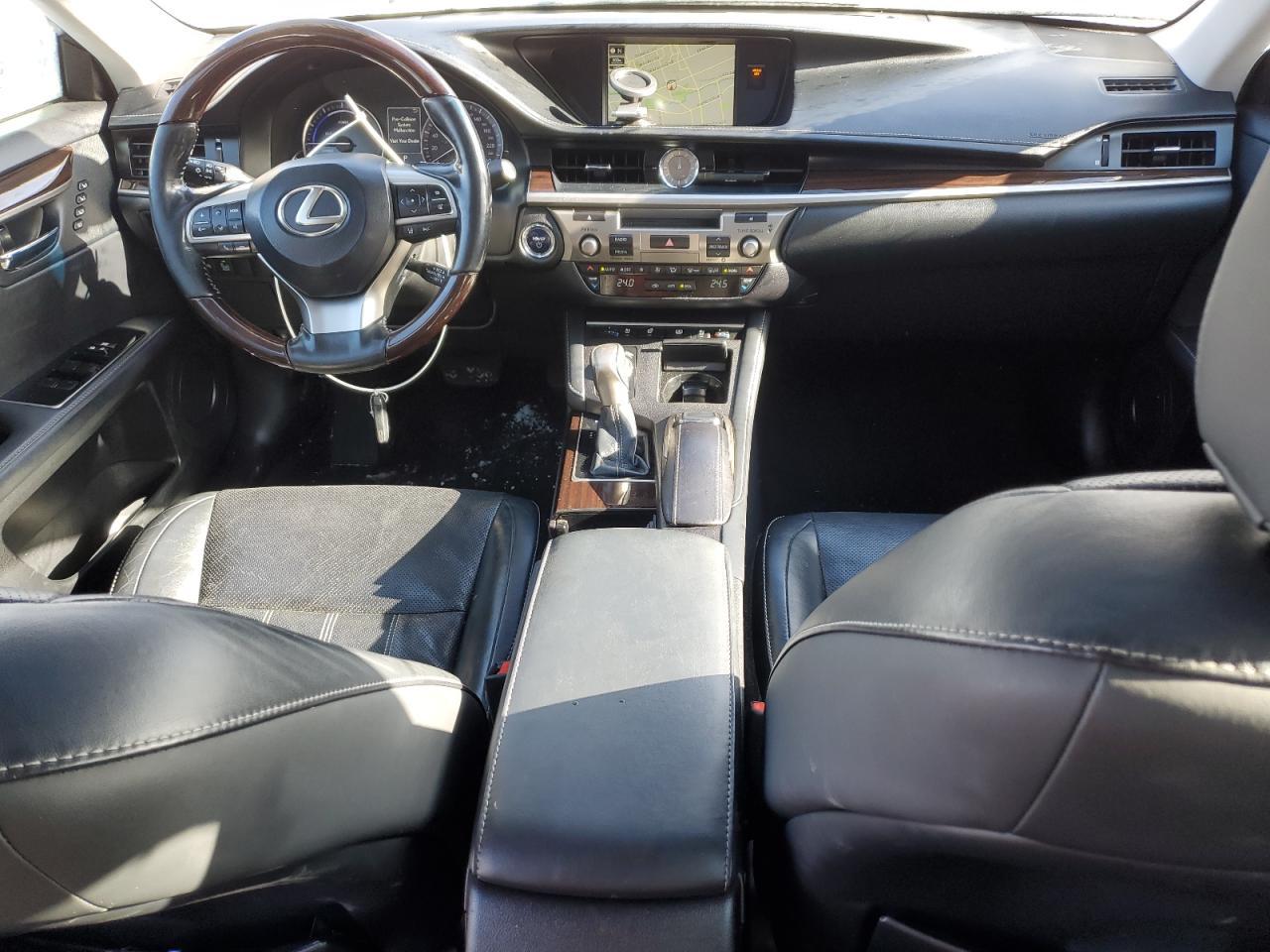 2018 Lexus ES - zdjęcie 8