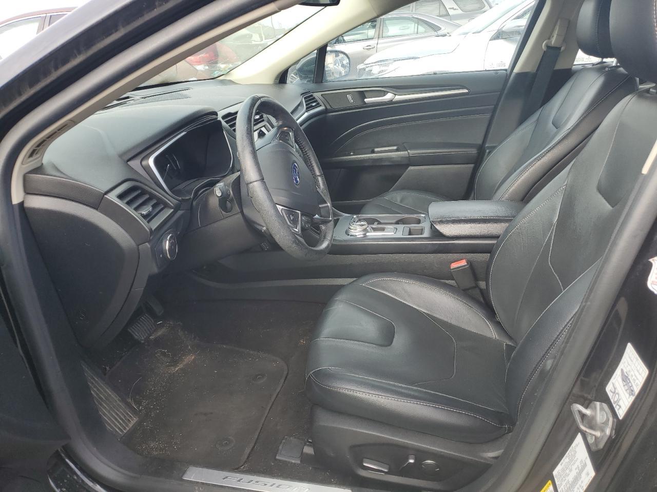 2019 Ford Fusion Titanium - zdjęcie 7