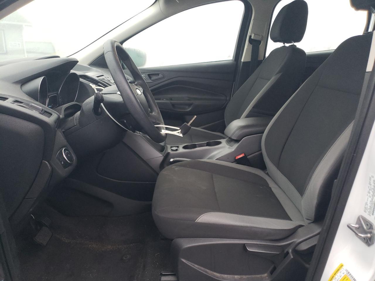 2015 Ford Escape S - zdjęcie 7